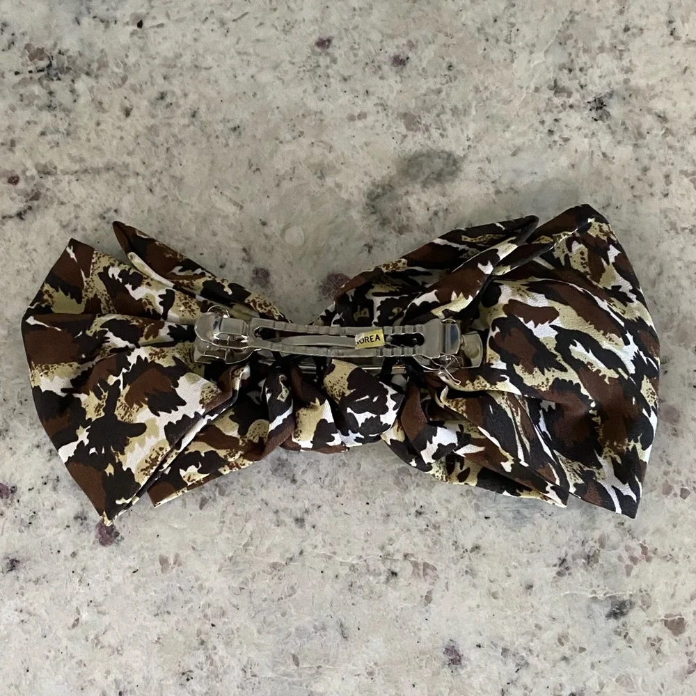 NWOT Vintage Animal Print Silky Fabric Hair Bow Hair Clip Barrette